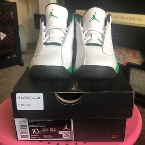 Jordan retro 13. White. Green. Black